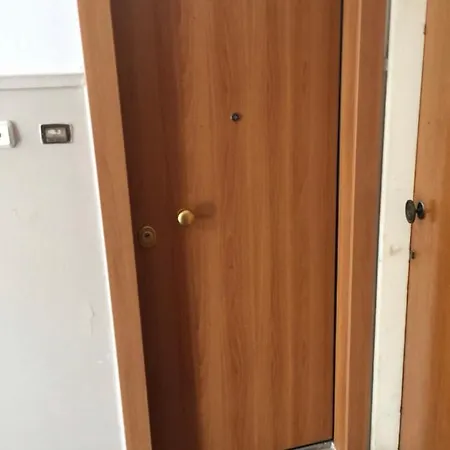 Apartment Guests